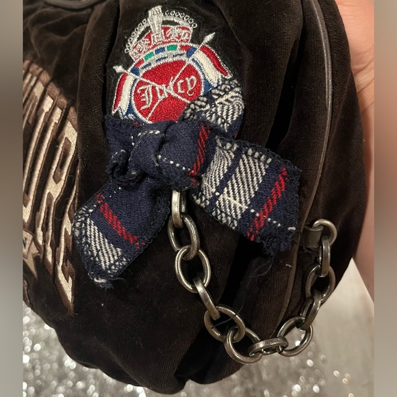 RARE VINTAGE Juicy Couture Trust Fund Brown Velvet 'University' Embroidered Hobo - Picture 10 of 15